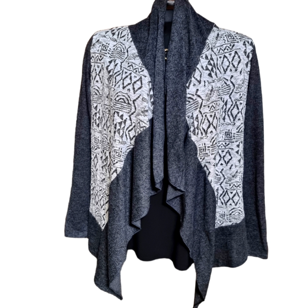 3/$40 Sale! M. I. K. O. Open Front Cardigan